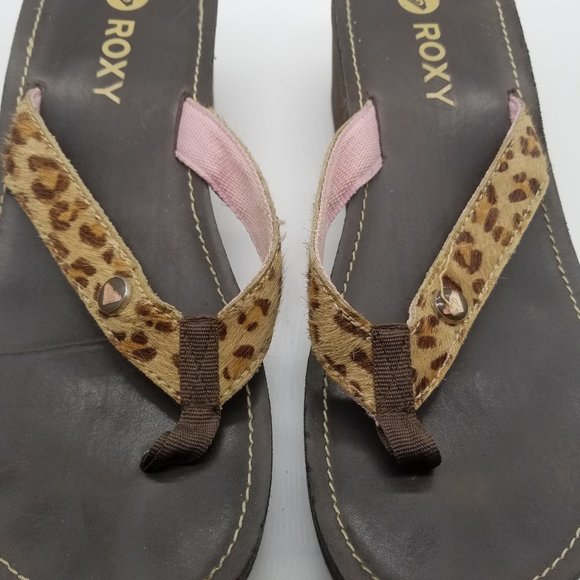 Roxy Leopard Print Cow Hair Wedge Heel Flip Flops - Picture 3 of 5